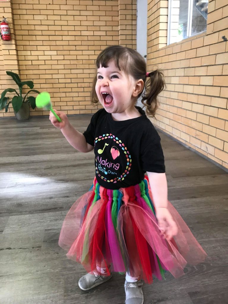 How to Make a Rainbow Tutu with no sewing